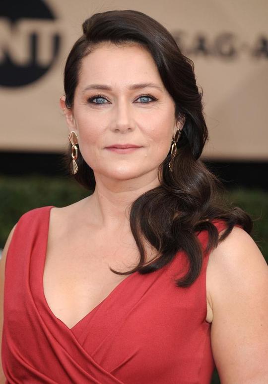 西瑟·巴比特·科努德森 Sidse Babett Knudsen