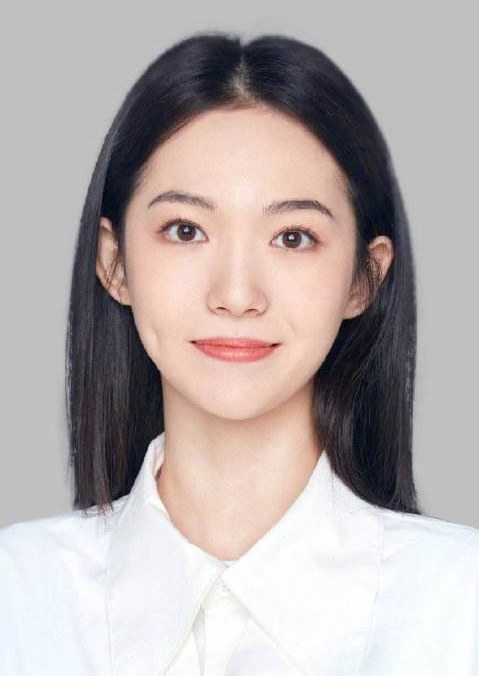 刘津言 Jinyan Liu