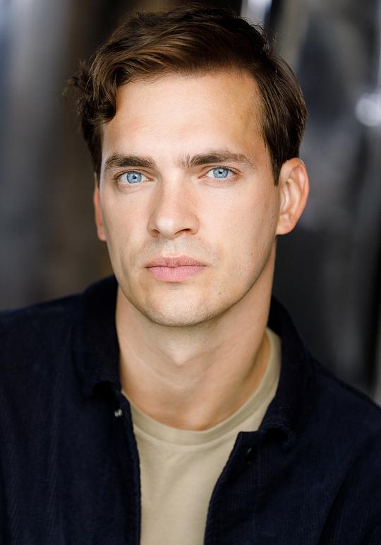 卢克·费瑟斯顿 Luke Fetherston