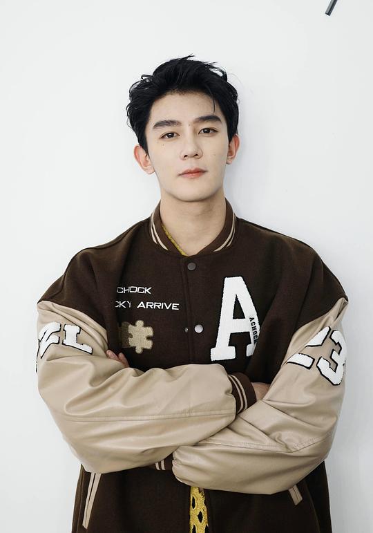 夏之光 Zhiguang Xia