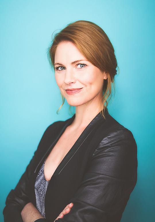 凯特·麦克拉格奇 Kate MacCluggage