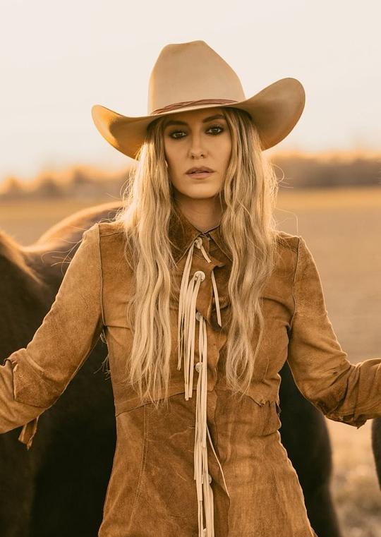 莱尼·威尔逊 Lainey Wilson