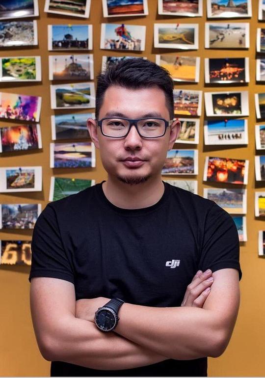 乔岩 Yan Qiao