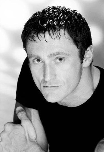 塔拉斯·库斯托伊克 Taras Kostyuk