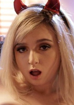 莱克西·洛尔 Lexi Lore