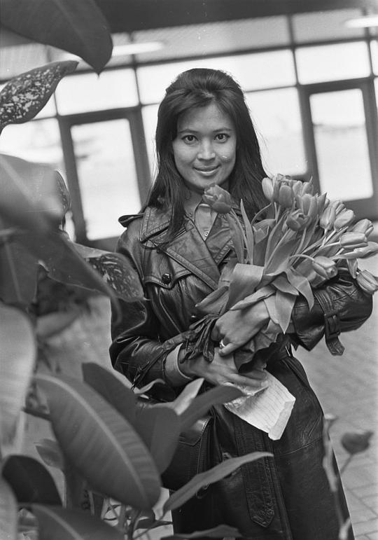 艾曼纽·阿尔桑 Emmanuelle Arsan