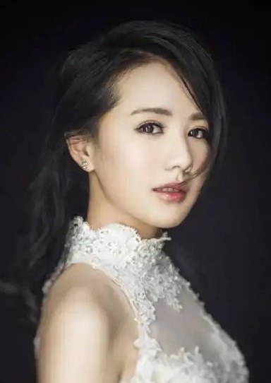 黎郡格 Junge Li