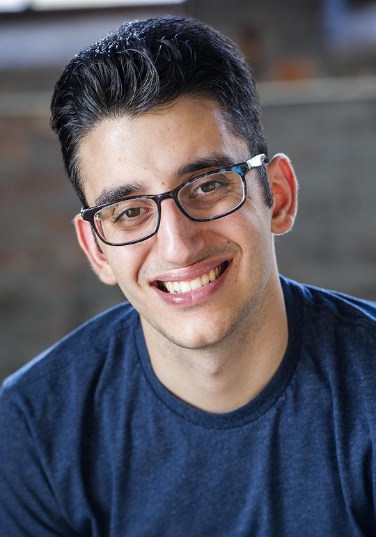 瑞恩·J·哈达德 Ryan J. Haddad