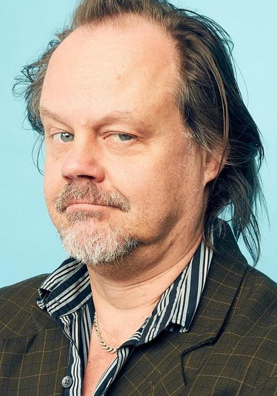 拉瑞·凡斯登 Larry Fessenden