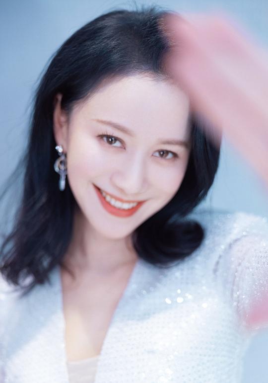 倪虹洁 Hongjie Ni