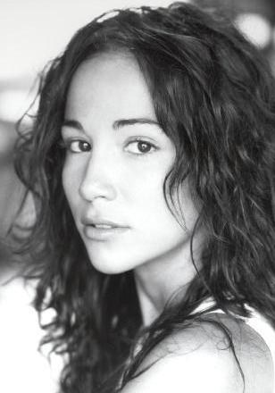 卡瑞娜·泰斯塔 Karina Testa