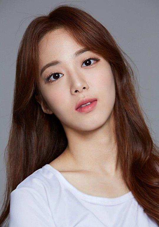 郑贤智 Jung Hyun Ji