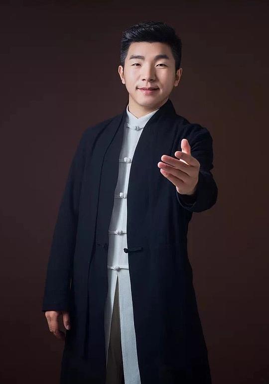 杜朋朋 Pengpeng Du