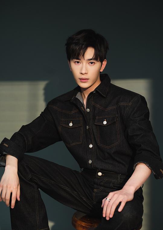 严子贤 Zixian Yan