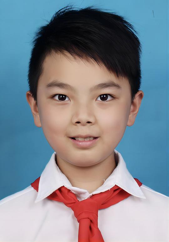 刘展羽 Zhanyu Liu