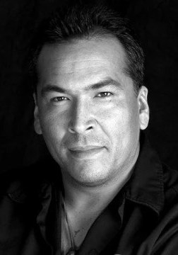 埃里克·施维克 Eric Schweig