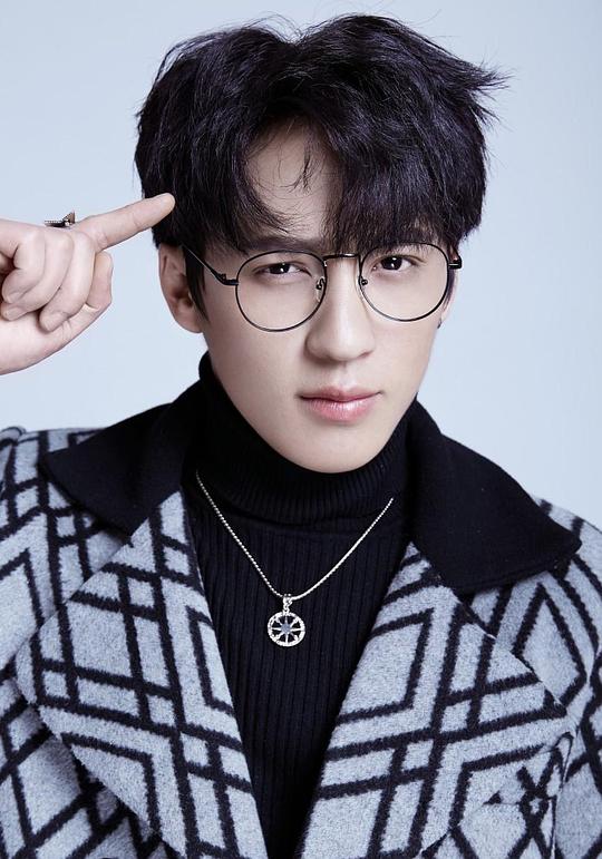 何伟豪 Weihao He