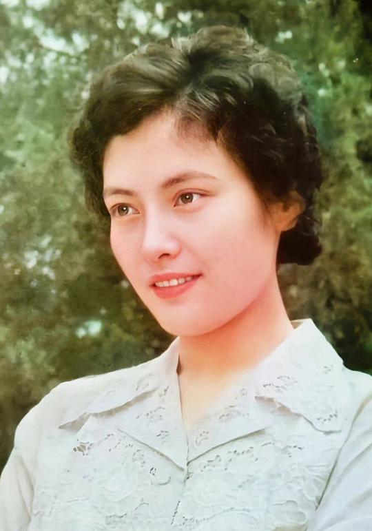 宋晓英 Xiaoying Song