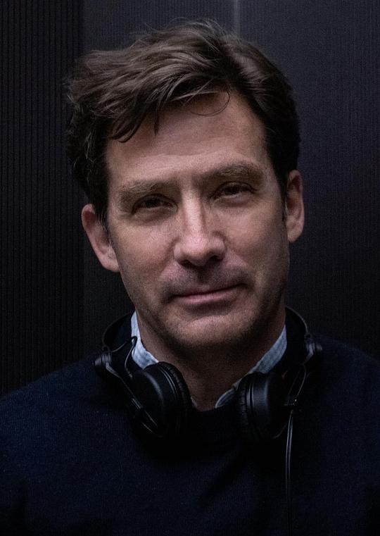 詹姆斯·霍斯 James Hawes