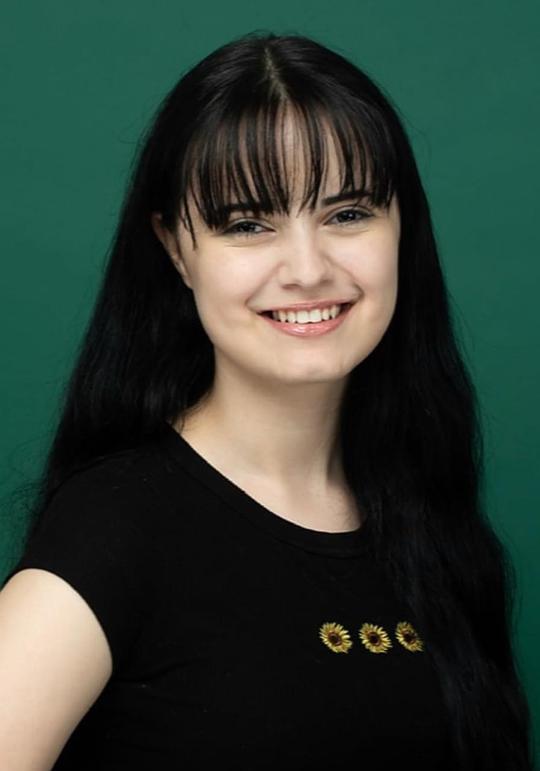 麦肯齐·米尔斯 Mackenzie Mills