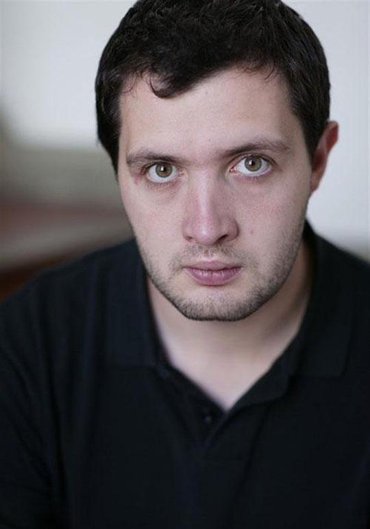 卡里姆·莱克路 Karim Leklou