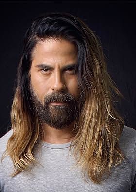 艾萨克·萨维尼翁 Isaac Saviñón