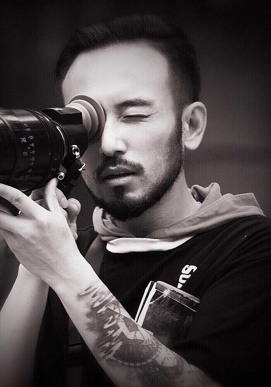 周姚逸宽 Yikuan Zhouyao