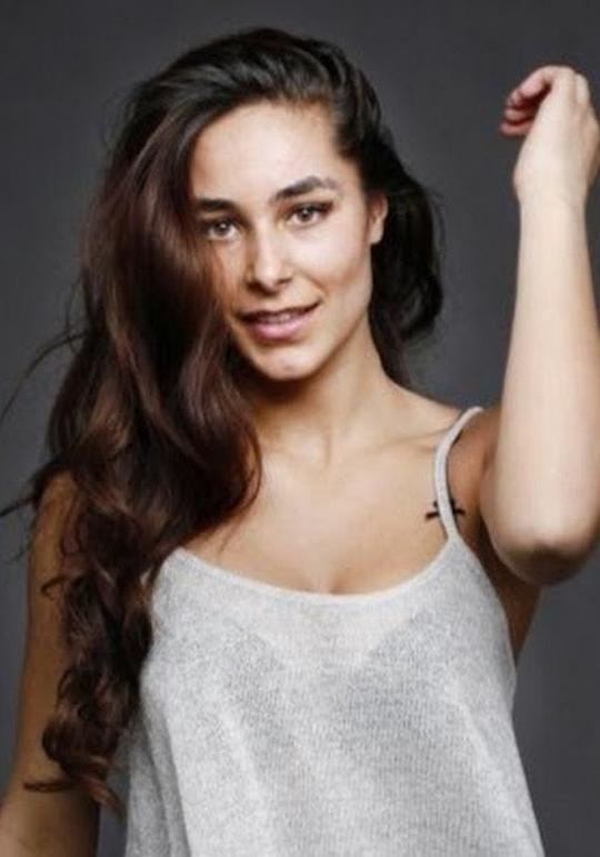 沙伊玛·布恩 Shaima Boone