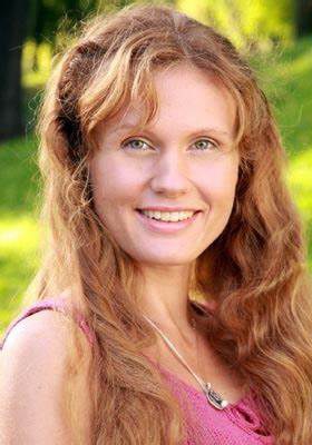 尤利娅·亚诺夫斯卡娅 Yuliya Yanovskaya