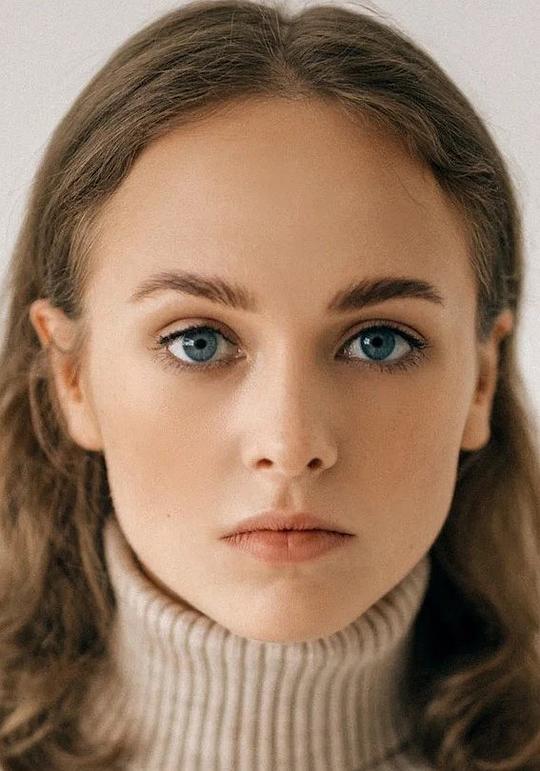 索尼娅·普里斯 Sonya Priss