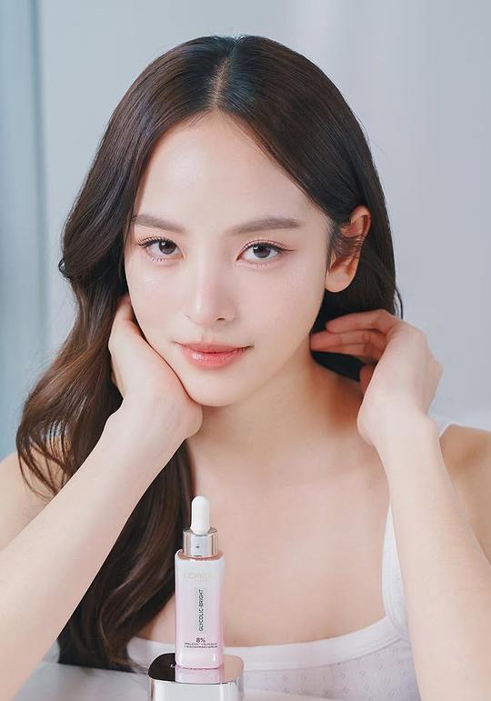 娜塔妮查·纳瓦塔纳瓦尼 Nuttanicha Dungwattanawanich