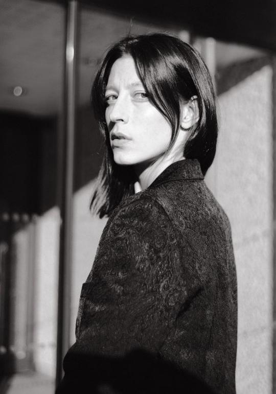 朱莉娅·舒内维奇 Julia Schunevitsch