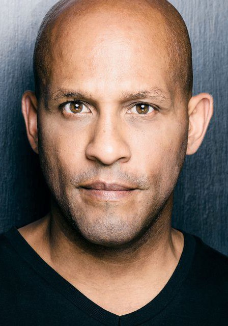 康奈尔·亚当斯 Cornell Adams