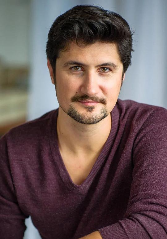 罗德里格·贝尔福斯 Rodrigo Beilfuss