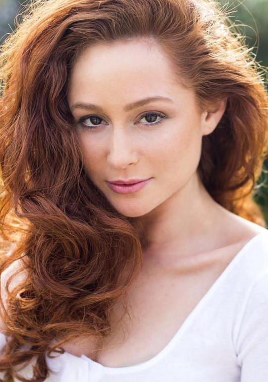 埃莉萨·卡普内克 Elissa Kapneck