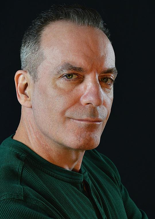 迈克尔·麦克法登 Michael McFadden