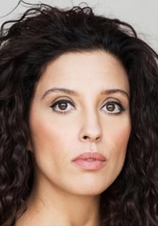 蕾拉·蒂鲍特·罗歇 Leïla Thibeault-Louchem