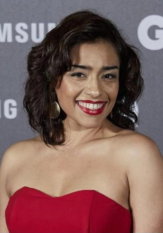 阿德里安娜·帕兹 Adriana Paz