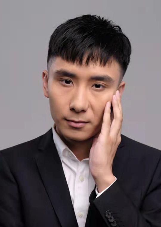 袁帅 Shuai Yuan