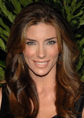 詹妮弗·弗拉文 Jennifer Flavin
