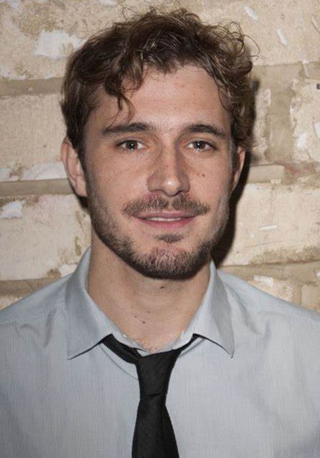 奥利弗·法恩沃思 Oliver Farnworth
