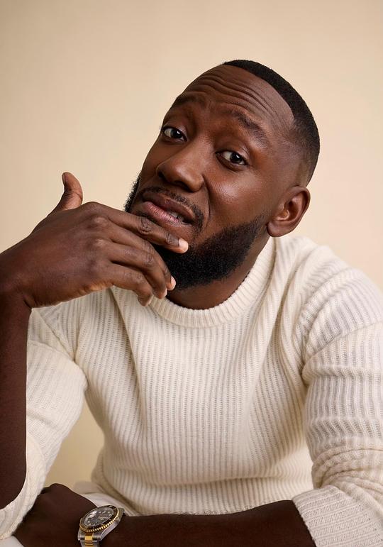 拉蒙尼·莫里斯 Lamorne Morris