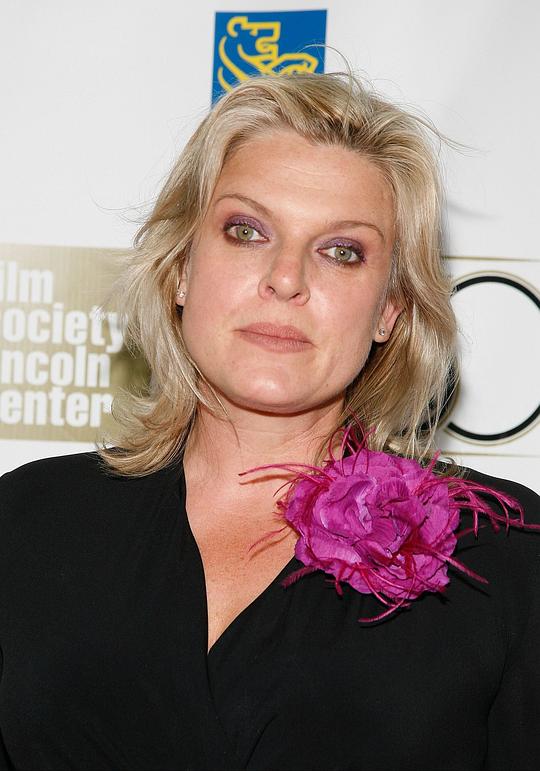 莫莉·皮瑞斯 Molly Price