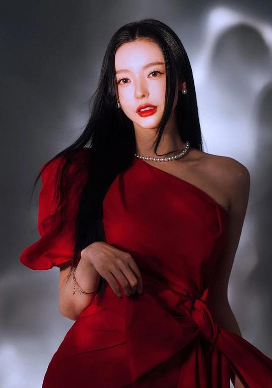 朴美妍 Serri