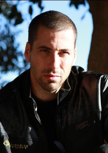 伊弗斯·吉拉德 Yves Girard