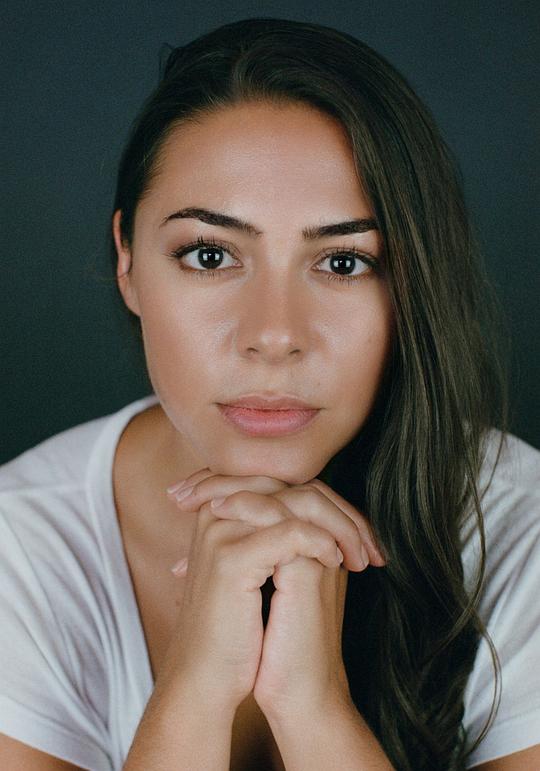 苏菲·汗·莱维 Sophie Khan Levy