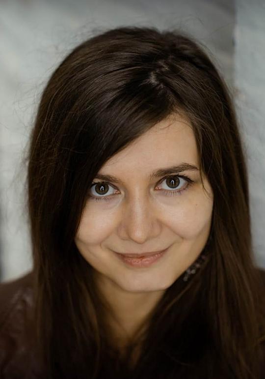 特奥多拉·安娜·米海 Teodora Mihai
