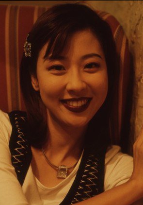 李玛丽 Mae-ri Lee
