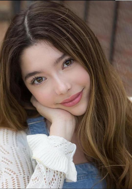 Angelie Carmen Angelie Carmen
