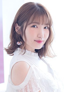 内田彩 Aya Uchida